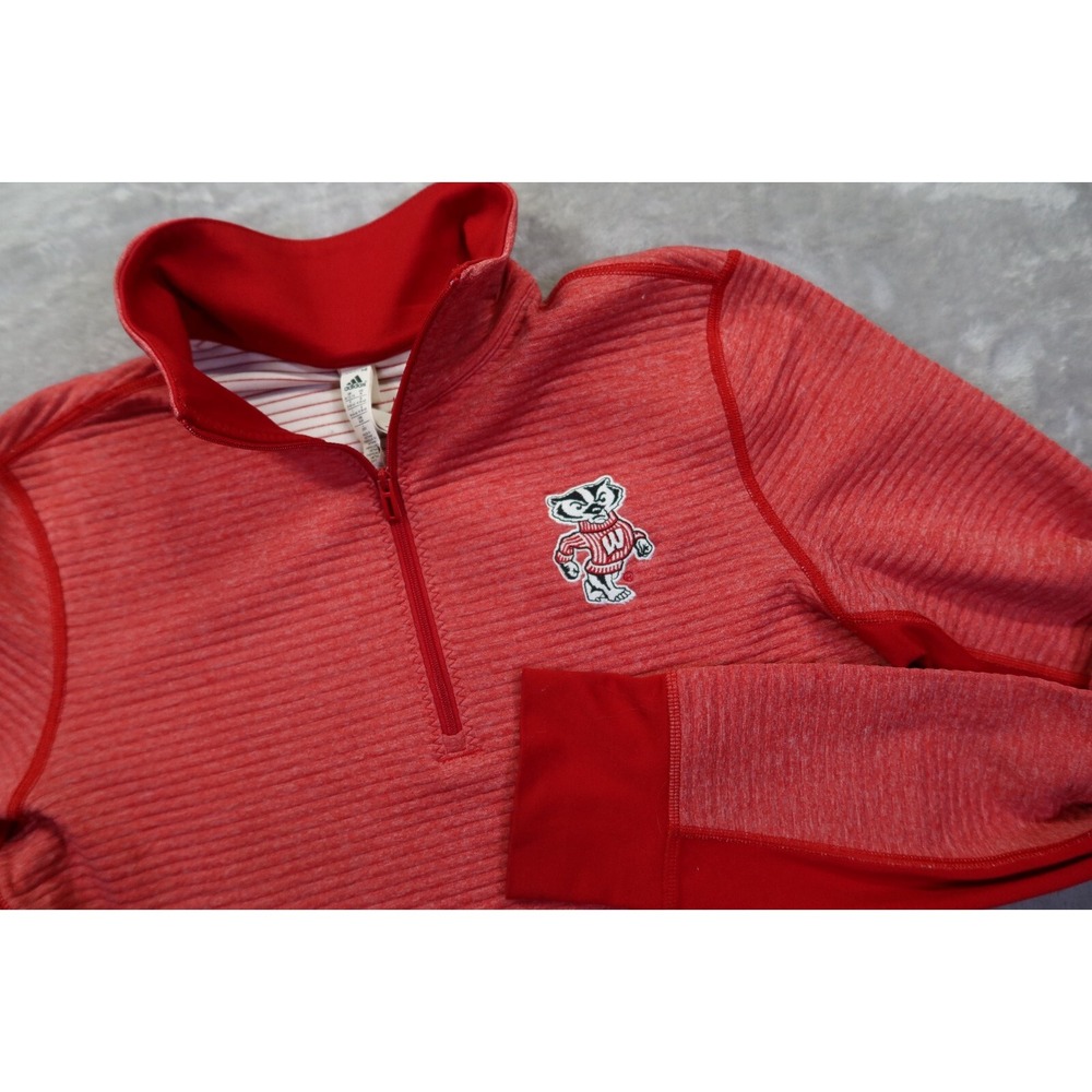 University of Wisconsin Badgers Red 1/4 Zip Women's Size M‎